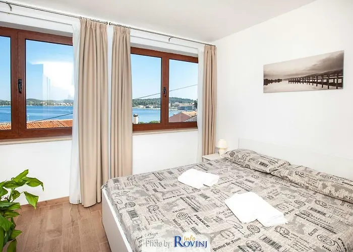 Ondina 2 * Ρόβινι